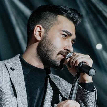 دانلود آهنگ جدید علی یاسینی به نام نصف شب
